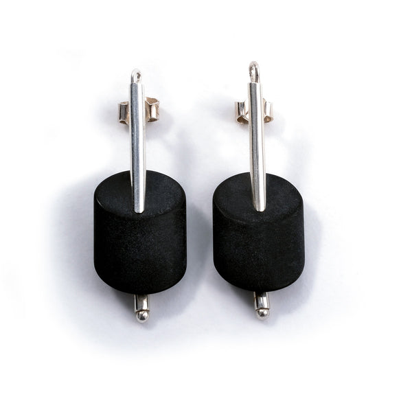 Aretes largos de Plata y Onix mate Geometrica